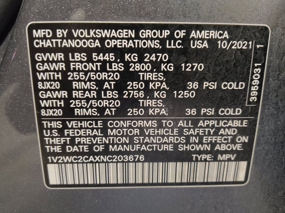 Used 2022 Volkswagen Atlas Cross Sport SE FWD image 33