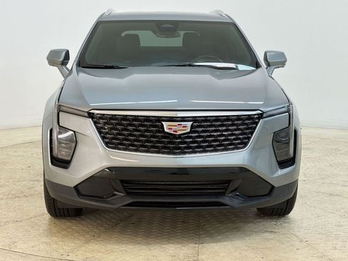 Certified 2025 Cadillac XT4 Premium Luxury FWD image 6