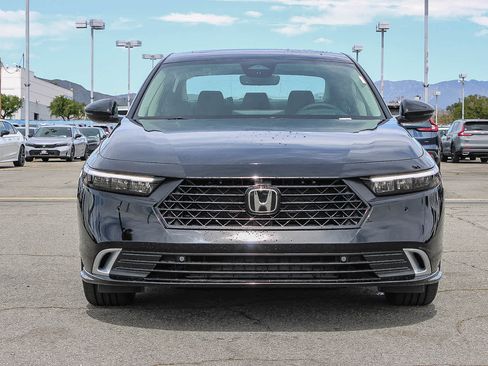 New 2026 Honda Accord Touring image 2