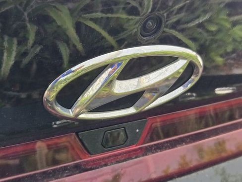 Used 2021 Hyundai Elantra SEL w/ Convenience Package FWD image 7