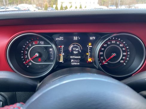 Used 2022 Jeep Wrangler Rubicon image 10