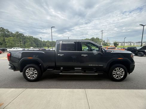 Used 2023 GMC Sierra 2500 Denali w/ Denali Ultimate Package AWD/4WD image 38