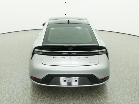 New 2026 Toyota Prius Plug-In Hybrid FWD image 7