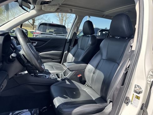 Used 2022 Subaru Forester Touring w/ Popular Package #2 AWD/4WD image 2