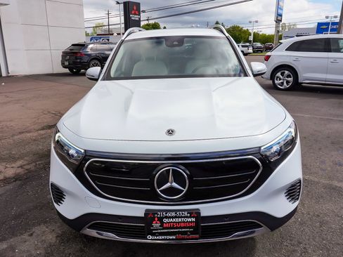 Used 2023 Mercedes-Benz EQB 300 4MATIC image 2