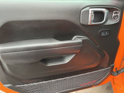 Used 2025 Jeep Wrangler Sport S 4xe w/ Convenience Group image 26