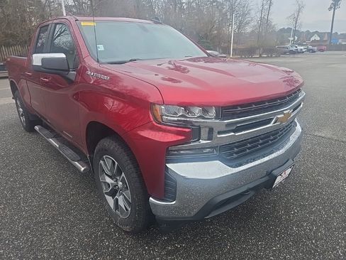 Used 2019 Chevrolet Silverado 1500 LT w/ All-Star Edition image 3