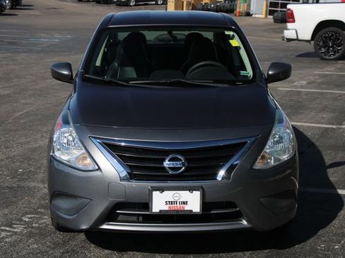 Used 2016 Nissan Versa S FWD image 8