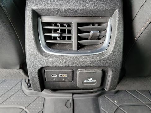 Used 2021 Chevrolet Blazer Premier w/ Driver Confidence II Package FWD image 15