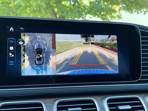 Certified 2025 Mercedes-Benz GLE 450 4MATIC image 25