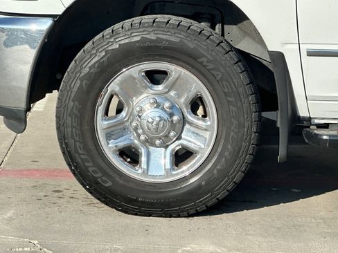 Used 2017 RAM 2500 Tradesman w/ Chrome Appearance Group image 27