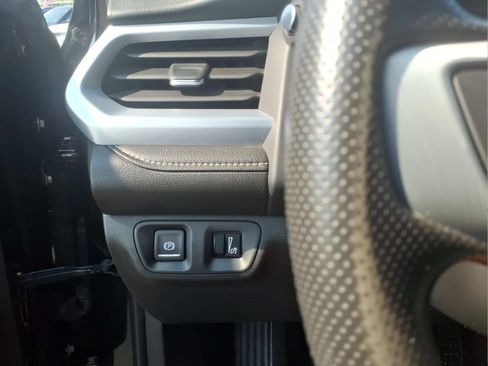 Certified 2021 GMC Acadia SLE w/ Driver Convenience Package FWD image 21