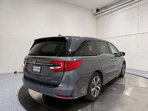 Used 2024 Honda Odyssey Touring image 7