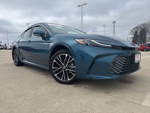 Certified 2025 Toyota Camry XLE image 2