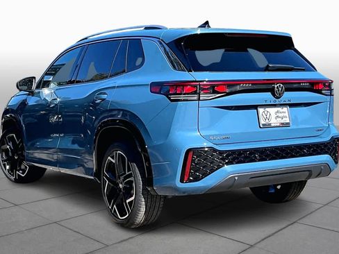 New 2026 Volkswagen Tiguan SEL R-Line image 12