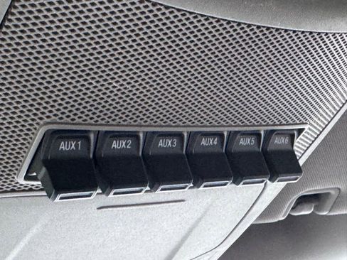 Used 2017 Ford F250 XLT w/ XLT Premium Package AWD/4WD image 22