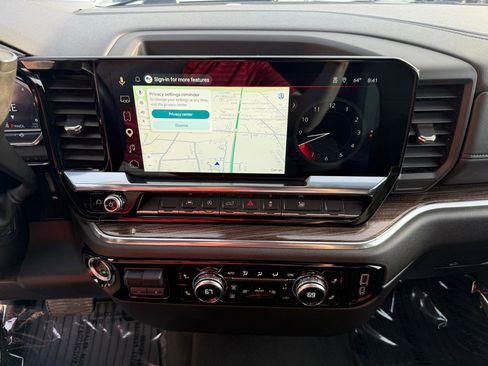 Used 2025 GMC Sierra 1500 Elevation image 30