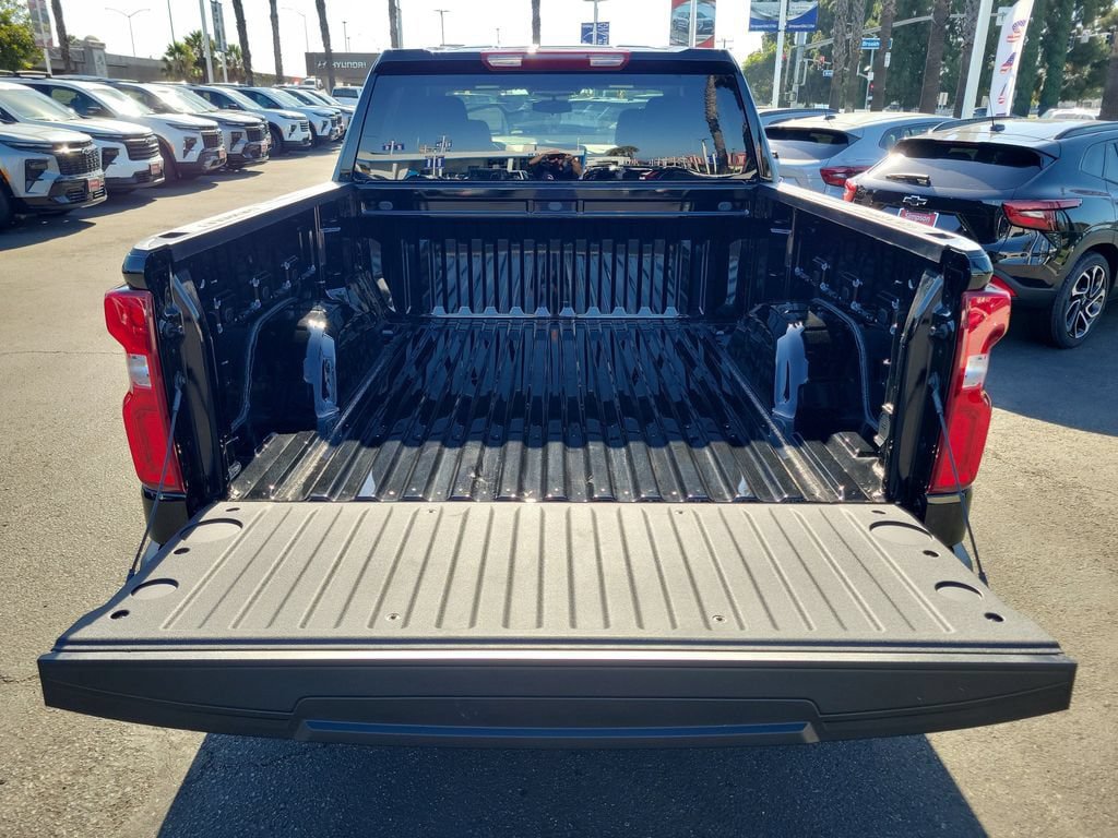 New 2026 Chevrolet Silverado 1500 RST RWD image 21