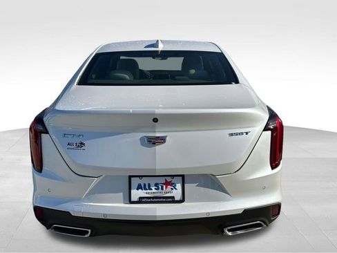 Used 2022 Cadillac CT4 Luxury w/ Cold Weather Package image 8
