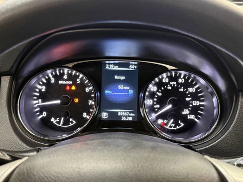 Used 2015 Nissan Rogue S AWD/4WD image 31