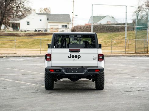 Used 2025 Jeep Gladiator Willys image 7