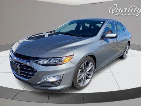 Certified 2023 Chevrolet Malibu LT w/ Driver Confidence Package image 4