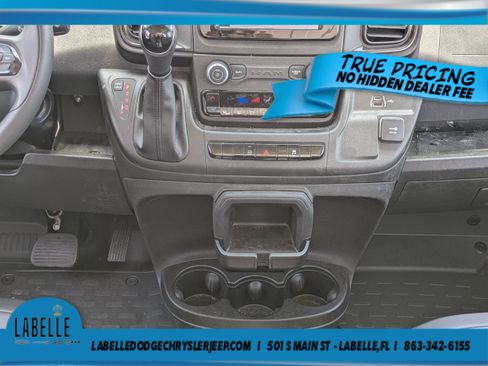 Used 2026 RAM ProMaster 2500 w/ Convenience Group FWD image 16