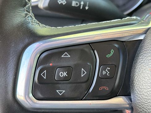 Used 2021 Jeep Wrangler Unlimited Sahara w/ Cold Weather Group AWD/4WD image 28