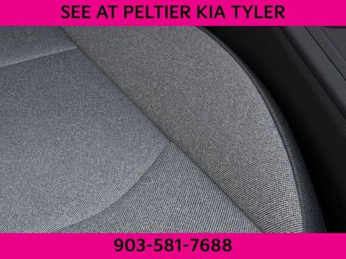 New 2025 Kia K4 LXS image 26