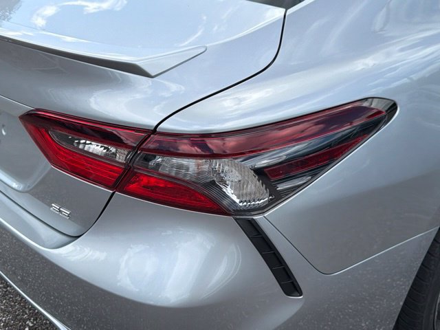 Used 2023 Toyota Camry SE FWD image 12