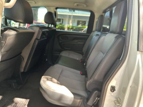 Used 2021 Nissan Titan S RWD image 20