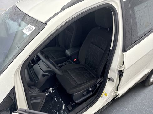 Used 2021 Ford EcoSport SE image 11