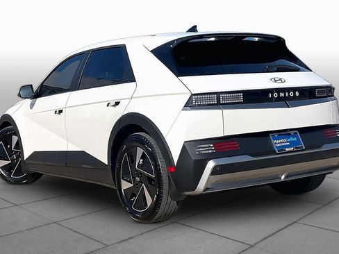 Certified 2026 Hyundai Ioniq 5 SE RWD image 11