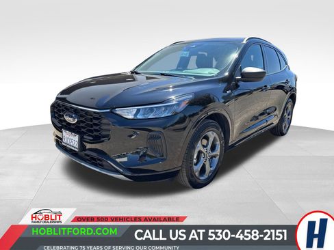Certified 2023 Ford Escape ST-Line w/ Tech Pack #1 AWD/4WD image 1