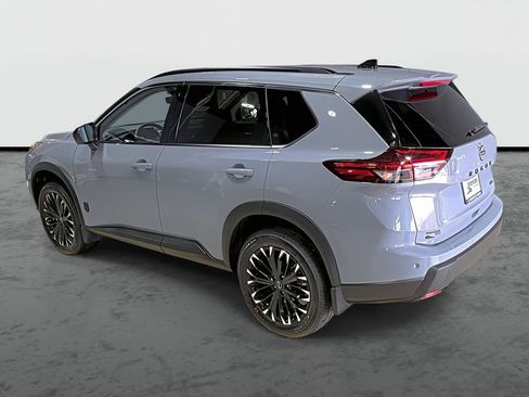 New 2026 Nissan Rogue SV AWD/4WD image 2
