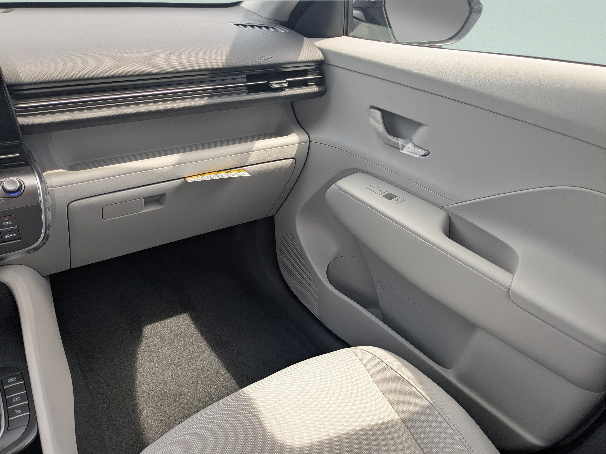 New 2027 Hyundai Kona SEL Sport FWD image 19