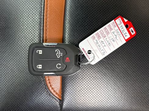 Used 2021 GMC Sierra 1500 AT4 image 33