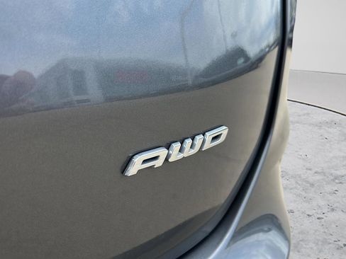 Used 2024 Ford Edge SEL AWD/4WD image 25