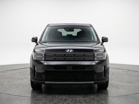 Used 2025 Hyundai Santa Fe SEL AWD/4WD image 2