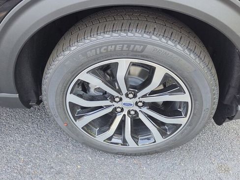 New 2026 Ford Explorer ST-Line RWD image 19