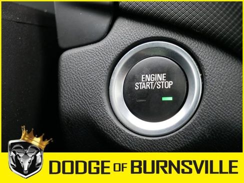Used 2022 Chevrolet Equinox RS w/ RS Leather Package AWD/4WD image 31