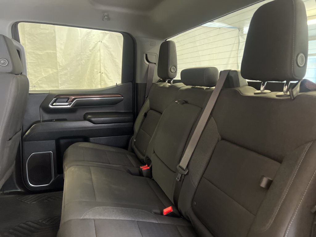 Used 2024 Chevrolet Silverado 1500 RST AWD/4WD image 41