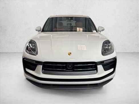 Used 2026 Porsche Macan AWD/4WD image 6