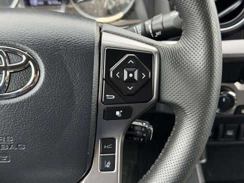 Certified 2023 Toyota Tacoma Limited AWD/4WD image 11