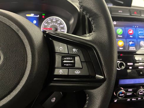 Used 2022 Subaru Ascent Onyx Edition image 12