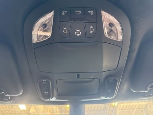 New 2026 Chrysler Pacifica Pinnacle AWD/4WD image 24
