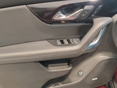 Used 2020 Chevrolet Blazer Premier w/ LPO, Floor Liner Package image 9