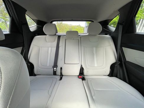 Used 2025 Hyundai Tucson SEL FWD image 30