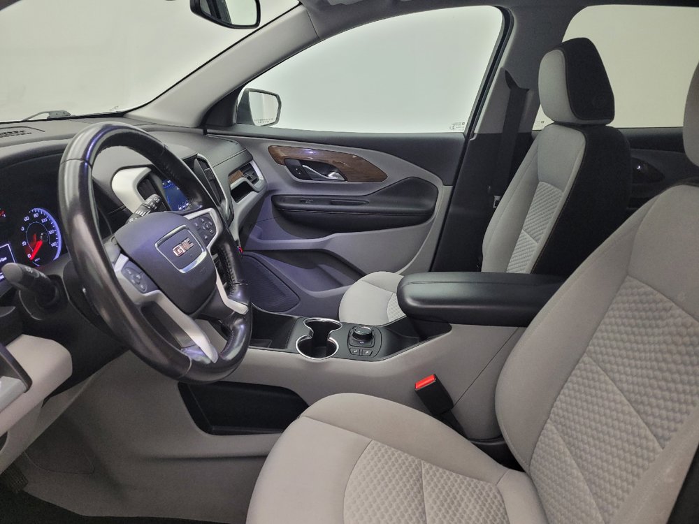 Used 2018 GMC Terrain SLE w/ Driver Convenience Package FWD image 17