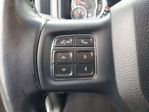 Used 2019 RAM 1500 Big Horn RWD image 11